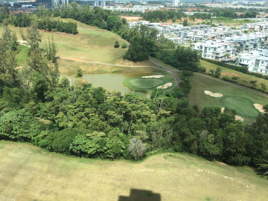 Arc Austin Hill Apartment Johor Bahru Exterior photo